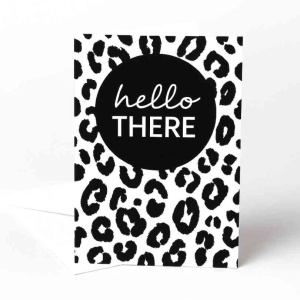 Wenskaart – "Hello There" – Trendy Panterprint – Inclusief Envelop