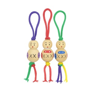 Set van 10 houten gelukspoppetjes