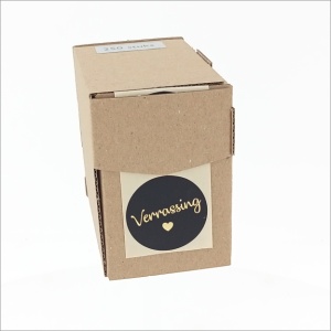 250x - "Verrassing" - Wensetiketten - Gelegenheidsetiketten - Sluitzegels - Ø40mm - Mat Zwart met Goud Metallic Opdruk - Stickers